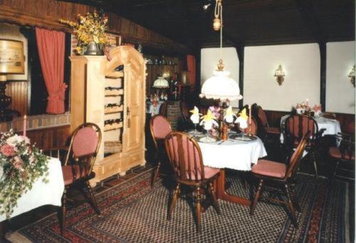 Hotel & Restaurant Bei Hoelzchen Hannover Eksteriør billede