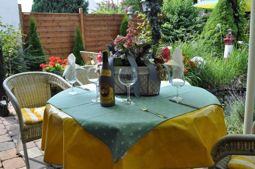 Hotel & Restaurant Bei Hoelzchen Hannover Eksteriør billede